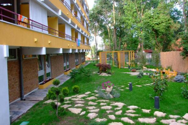 Hotel Sara Neptun Kültér fotó